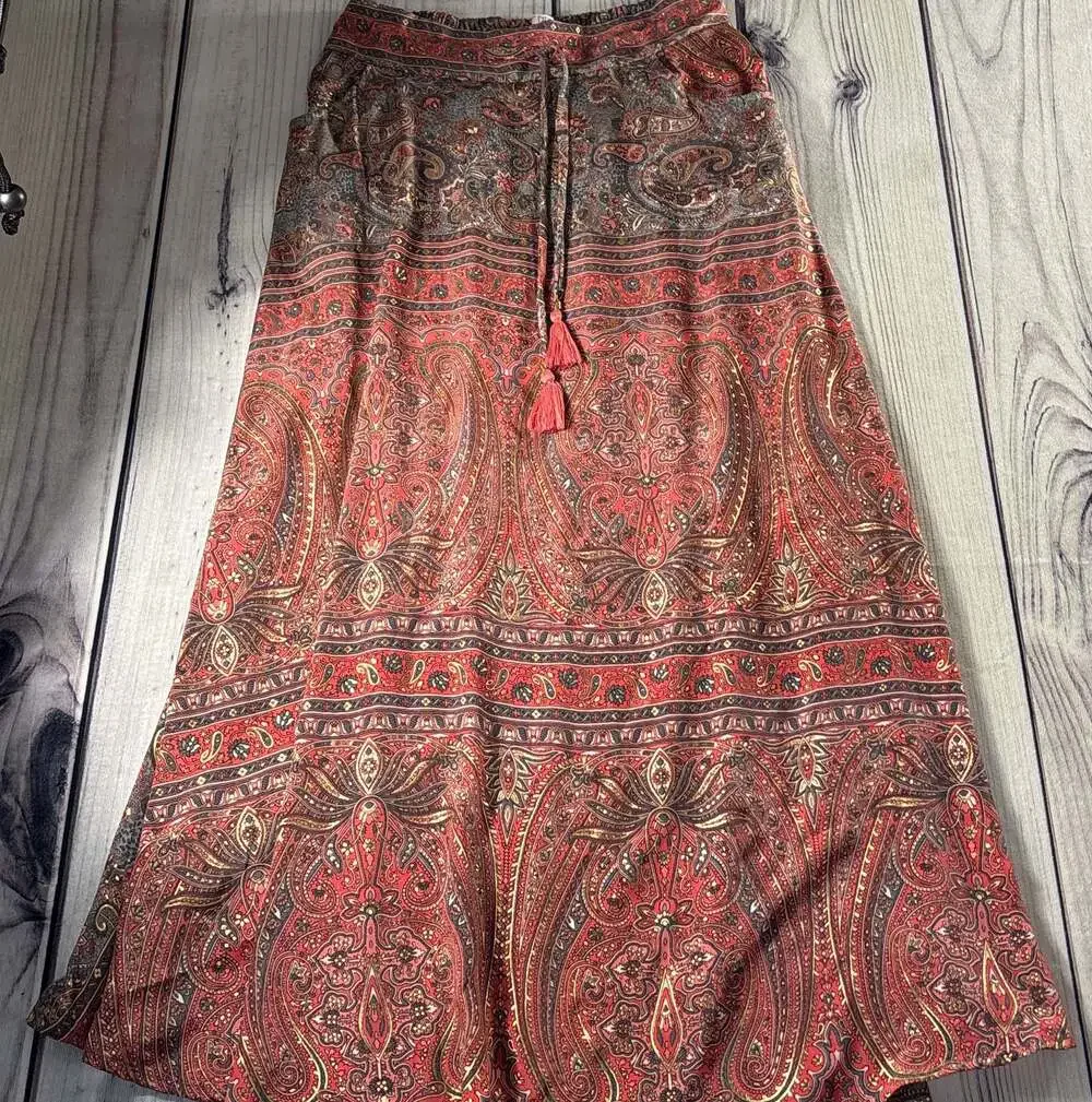 Silk Blend Dakota Designs Hippy Boho Paisley Gold toned Details Size M - Picture 3 of 11